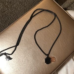 Kendra Scott gunmetal necklace